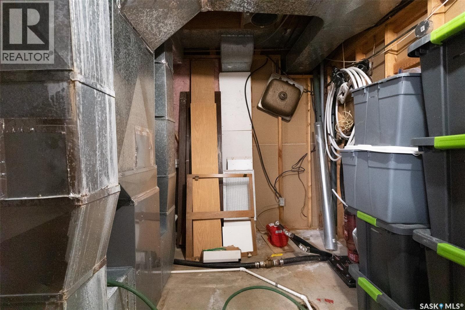 706 2Nd Avenue, Borden, SK - Indoor Photo Showing Basement