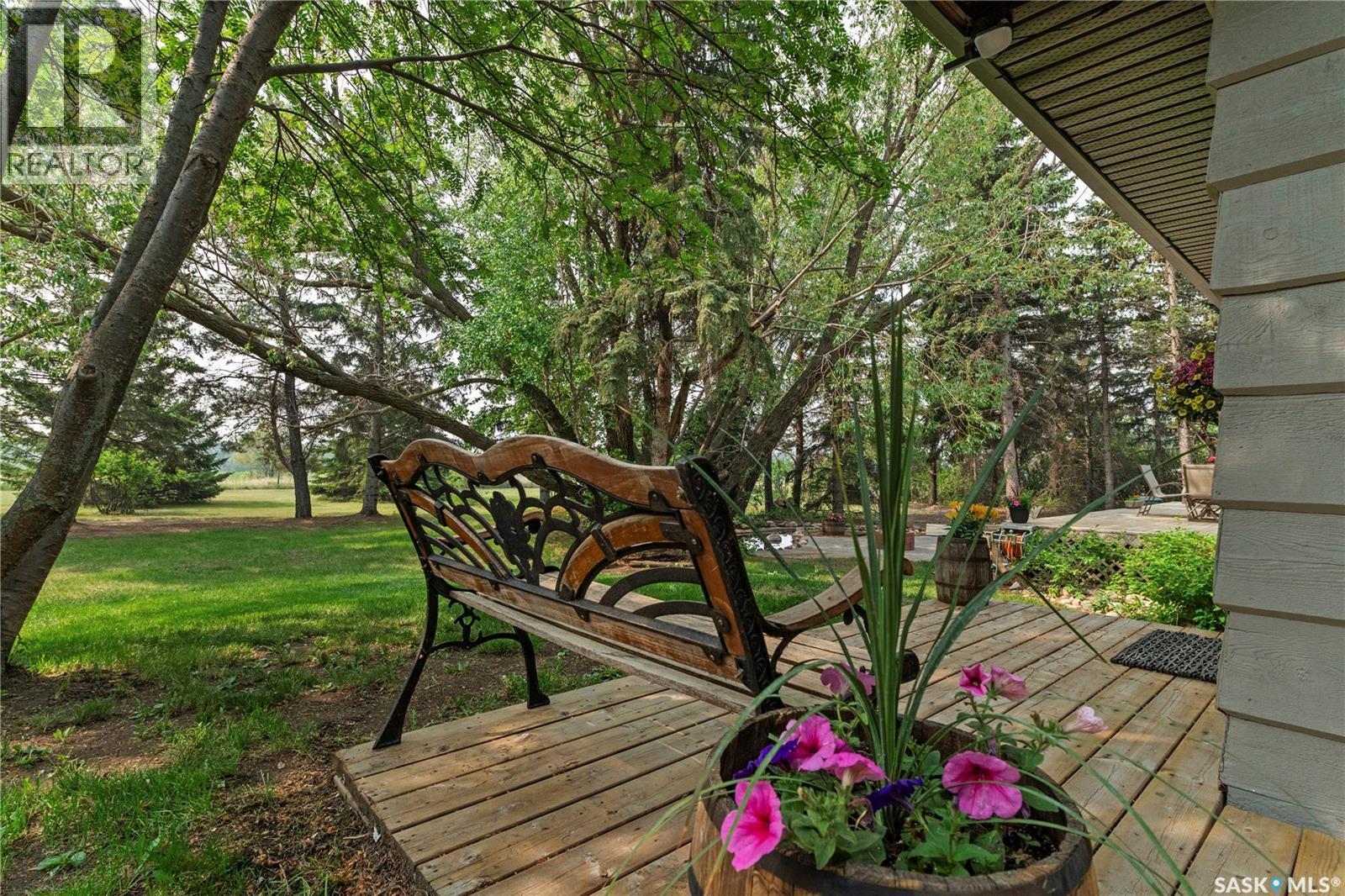 706 2Nd Avenue, Borden, SK - Outdoor With Deck Patio Veranda