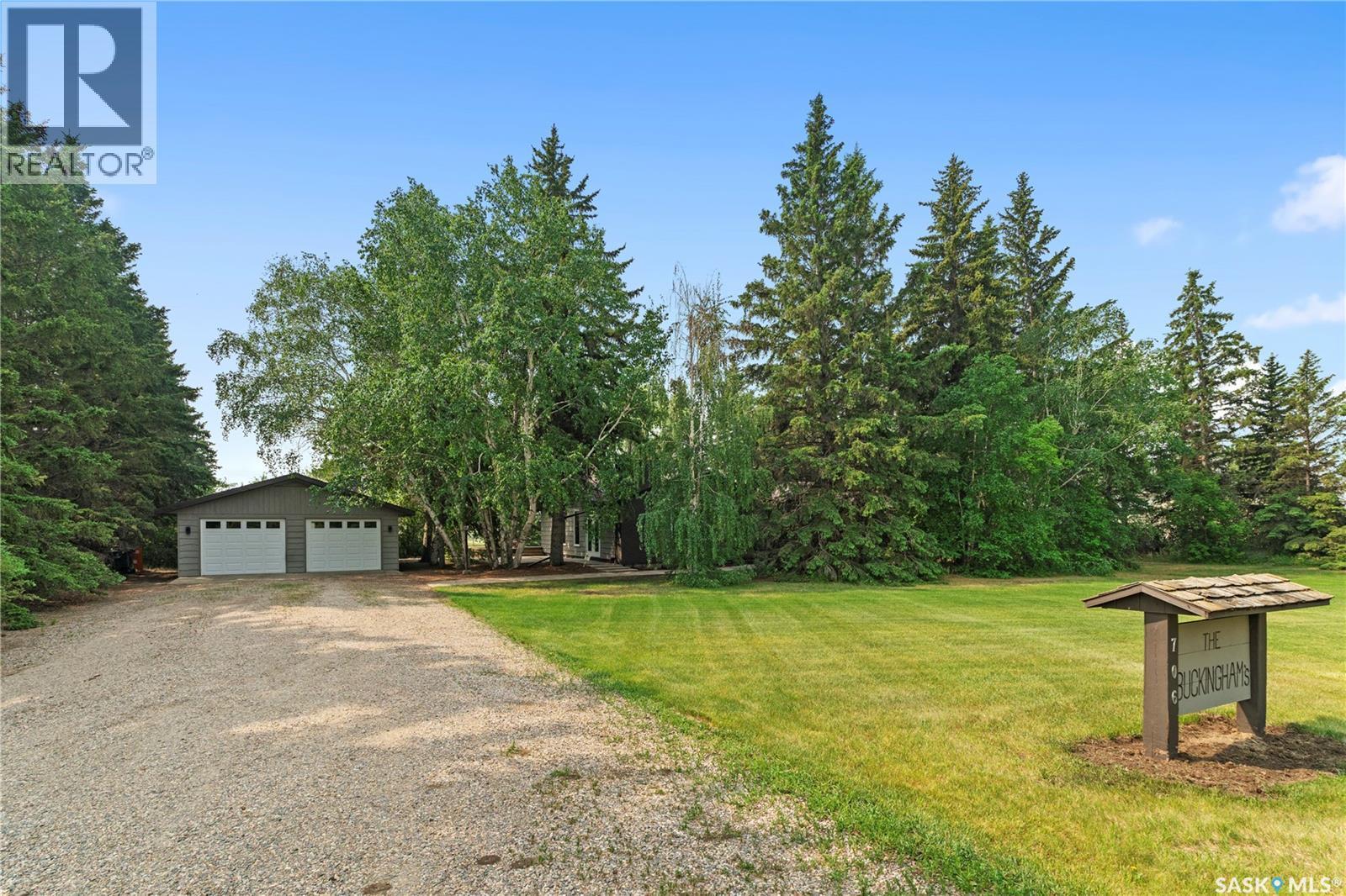 706 2Nd Avenue, Borden, SK - Outdoor