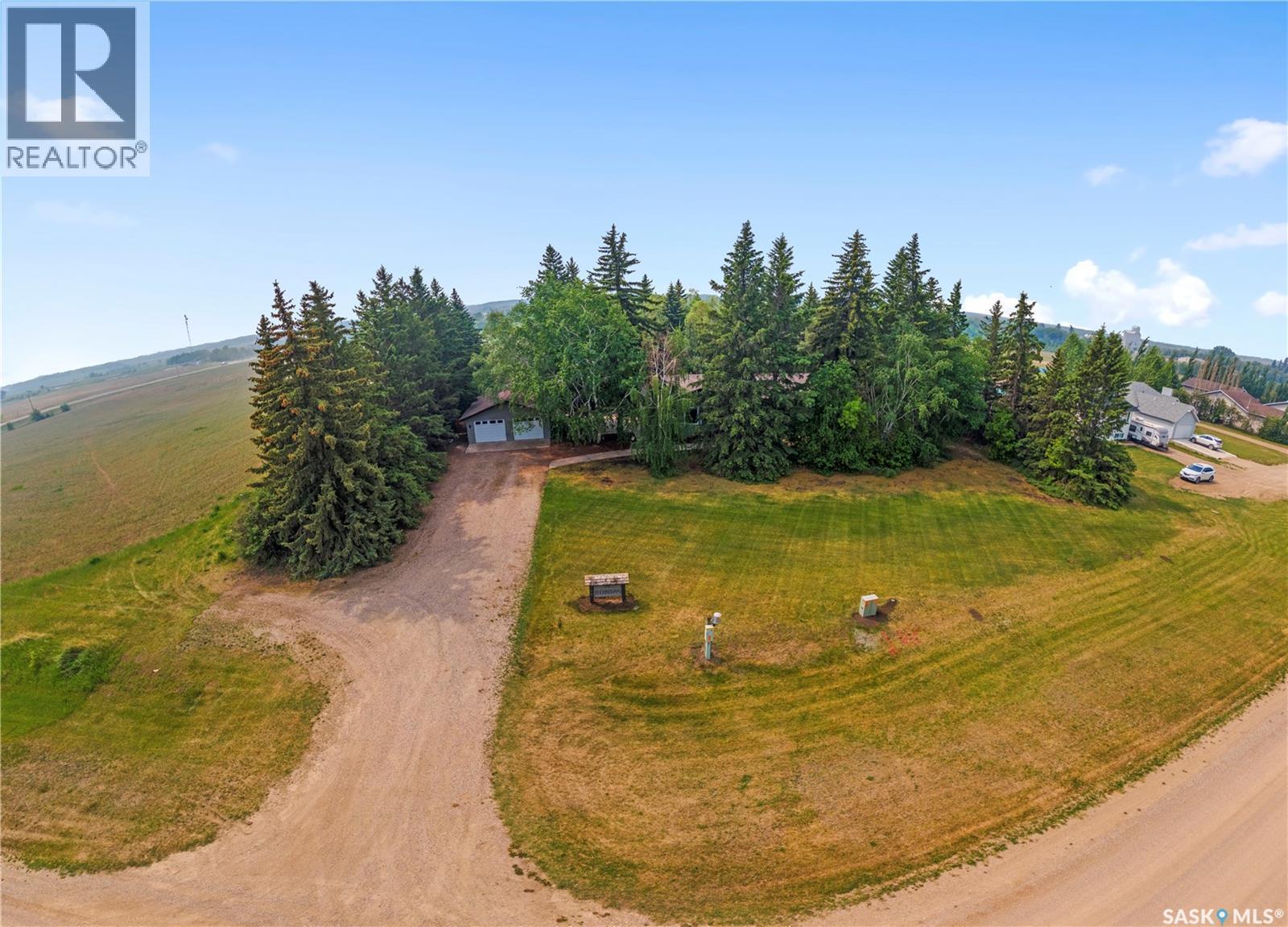 706 2Nd Avenue, Borden, SK - Outdoor With View
