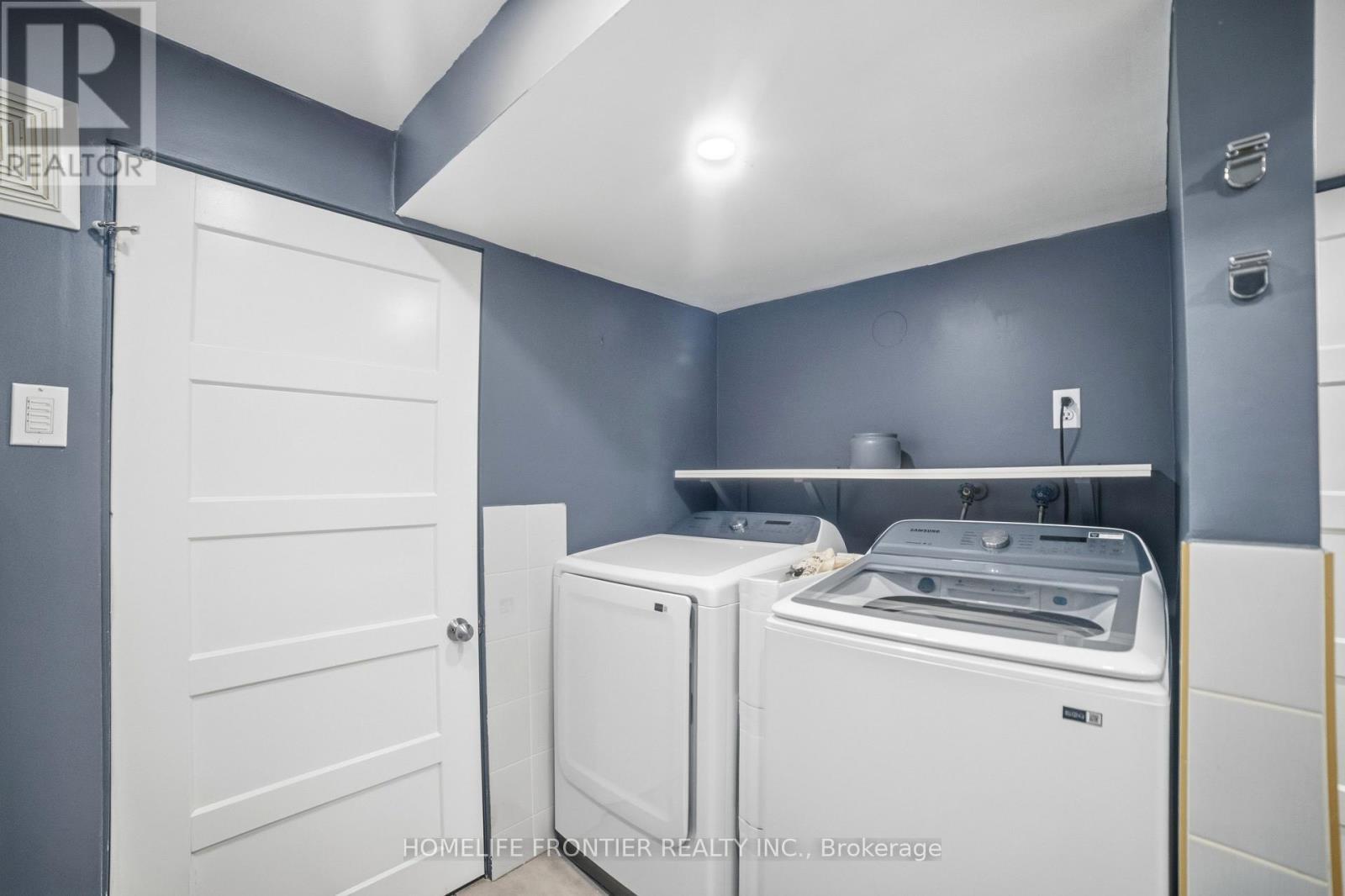 977 Upper Wellington Street, Hamilton, ON - Indoor Photo Showing Laundry Room