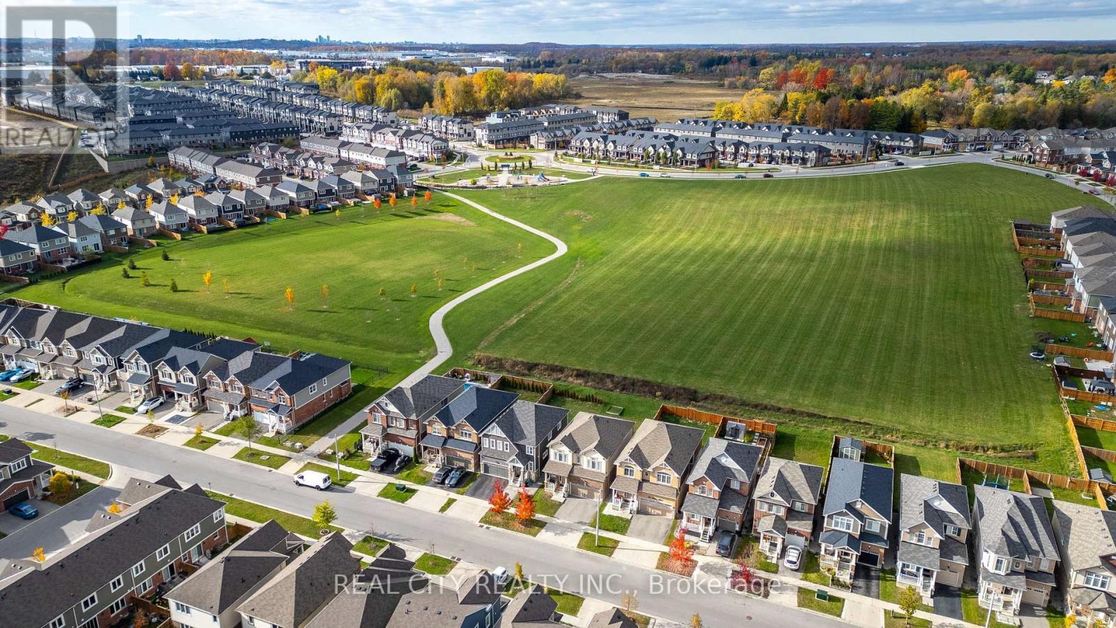 48 - 143 Ridge Road, Cambridge, ON - Outdoor With View