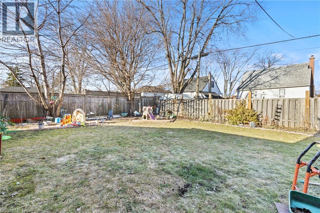 96 Terrace Drive, Hamilton, ON - Outdoor