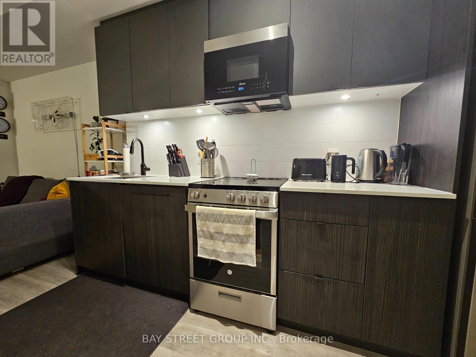 801 - 2369 Danforth Avenue, Toronto, ON - Indoor Photo Showing Other Room