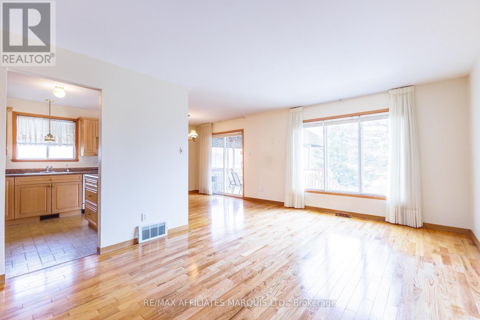264 Ivan Crescent, Cornwall, ON - Indoor Photo Showing Other Room