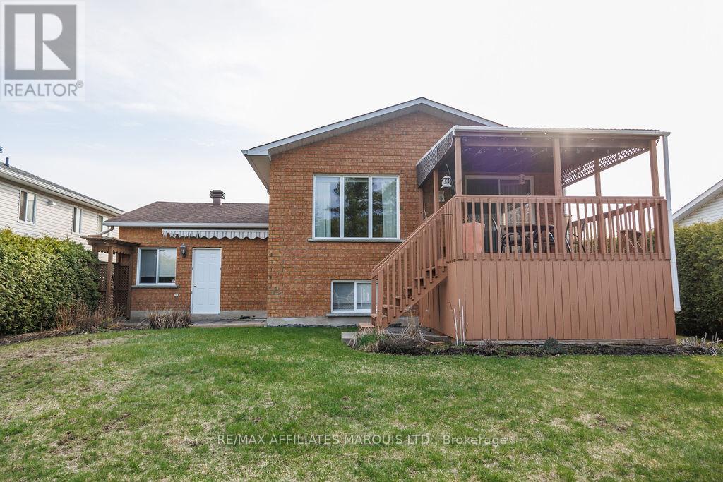 264 Ivan Crescent, Cornwall, ON - Outdoor With Exterior