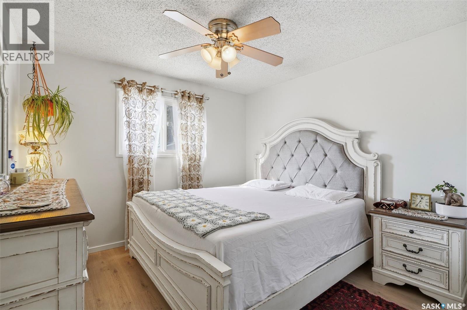 1608 Vickies Avenue, Saskatoon, SK - Indoor Photo Showing Bedroom
