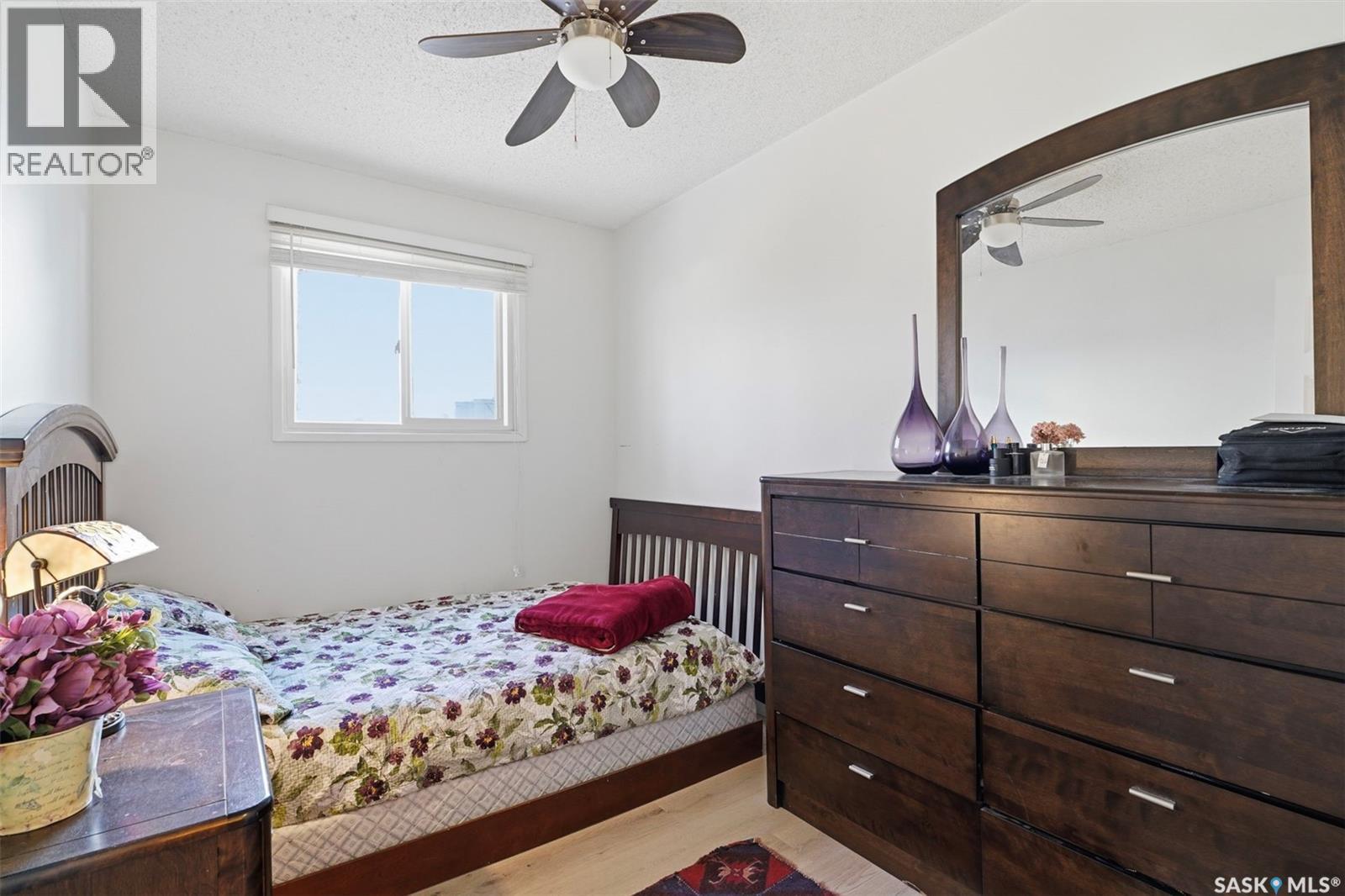 1608 Vickies Avenue, Saskatoon, SK - Indoor Photo Showing Bedroom