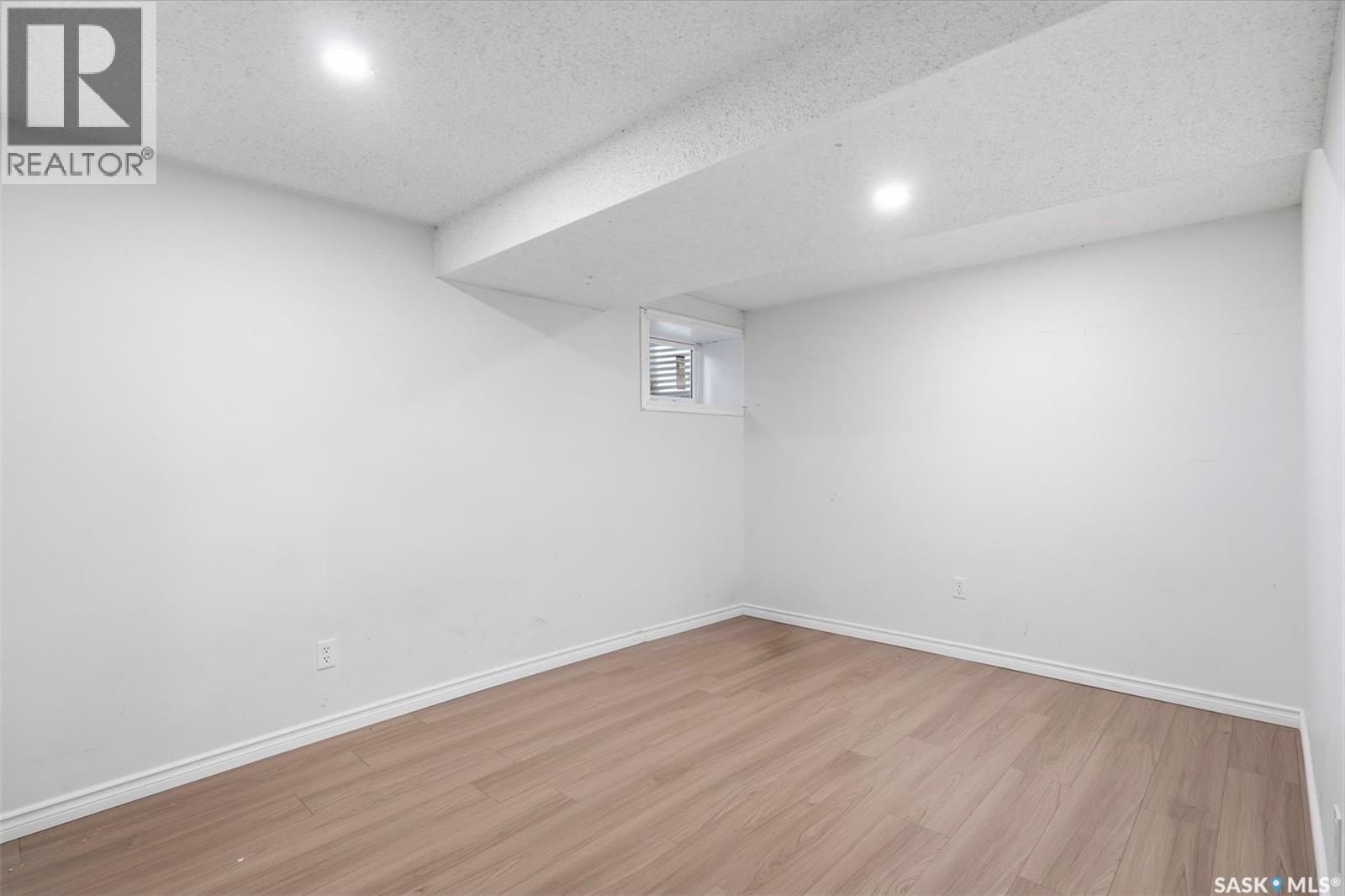 1608 Vickies Avenue, Saskatoon, SK - Indoor Photo Showing Other Room