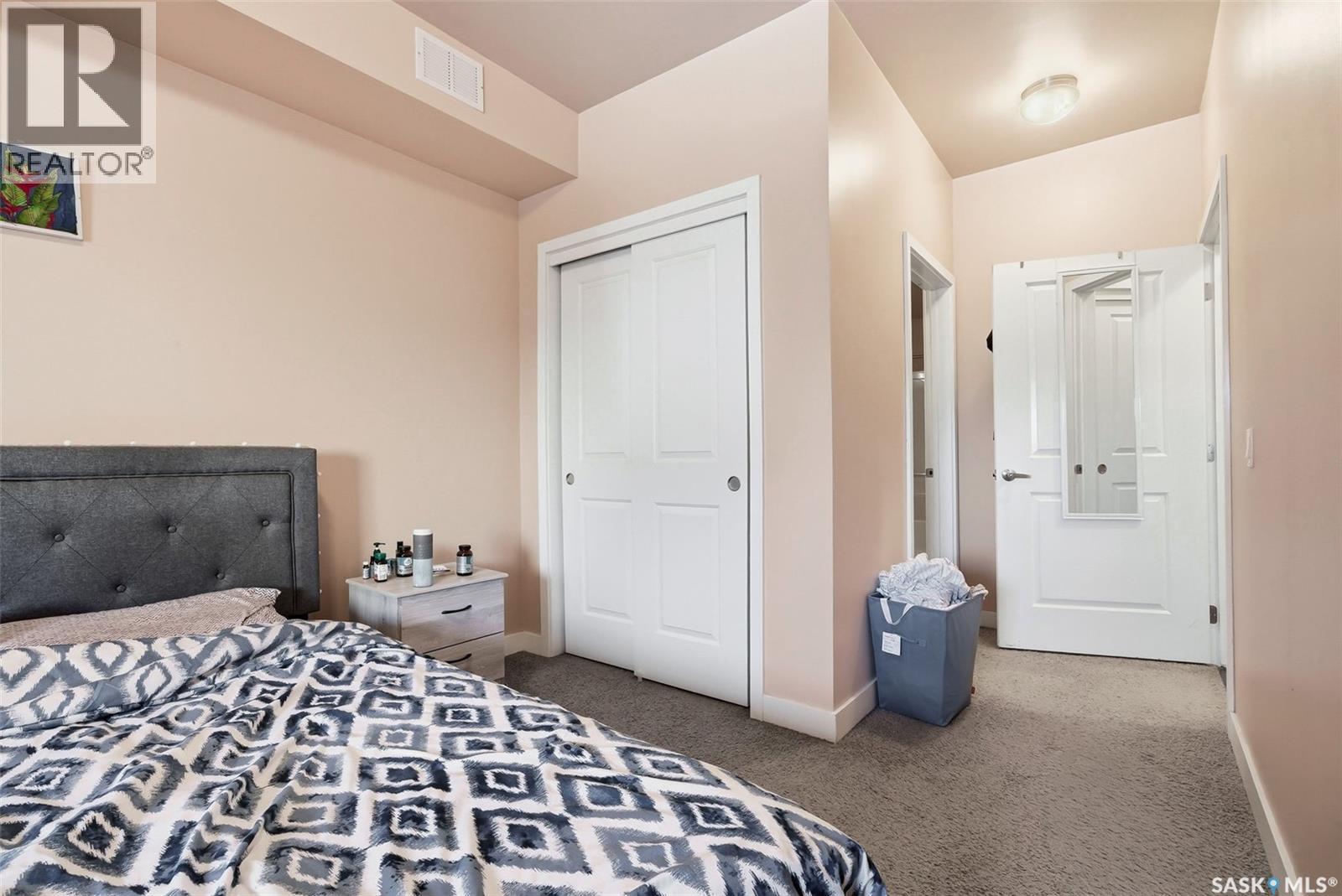 301 2255 Angus Street, Regina, SK - Indoor Photo Showing Bedroom