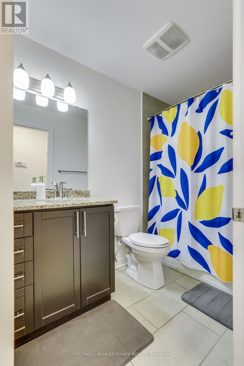 1311 - 330 Ridout Street N, London East (East K), ON - Indoor Photo Showing Bathroom