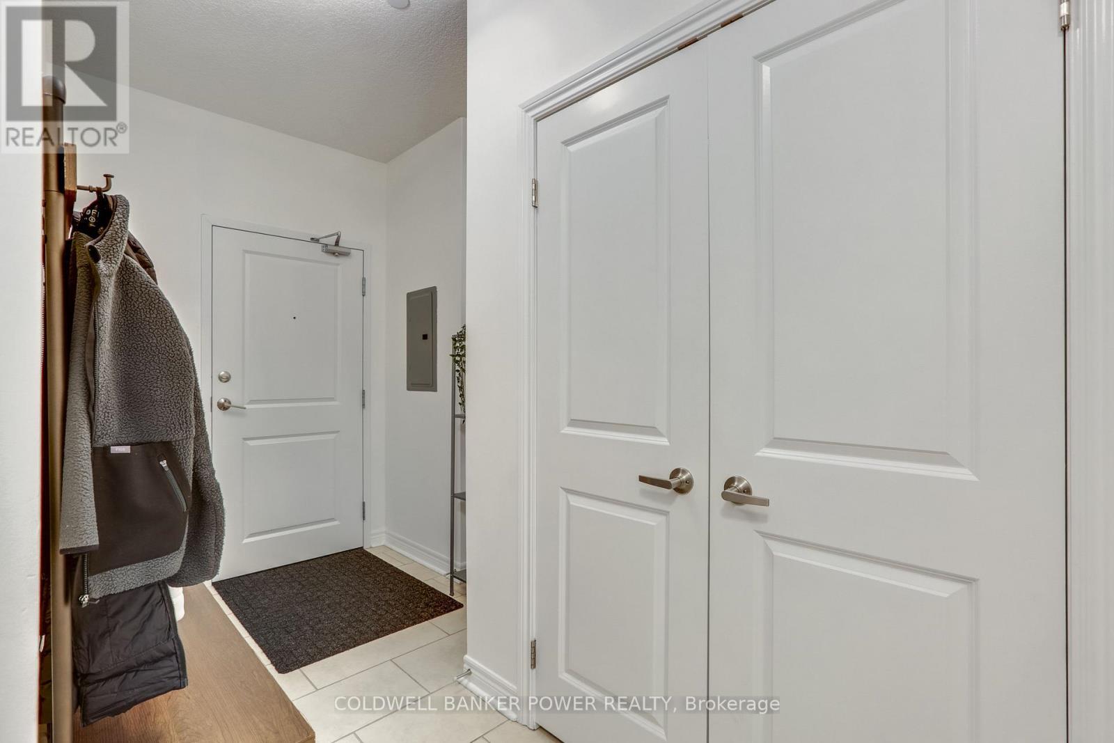 1311 - 330 Ridout Street N, London East (East K), ON - Indoor Photo Showing Other Room