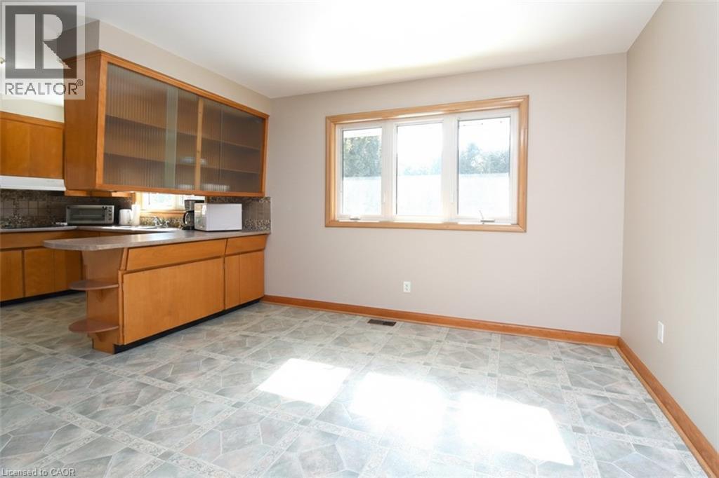 142 Delmar Drive, Hamilton, ON - Indoor