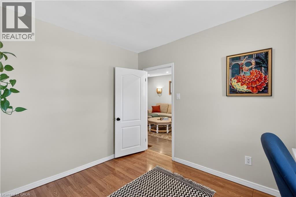 Main floor bedroom 2 - 262 Britannia Avenue, Hamilton, ON - Indoor