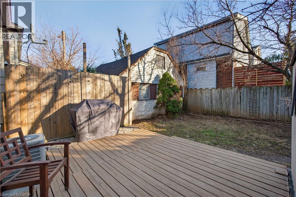 262 Britannia Avenue, Hamilton, ON - Outdoor With Deck Patio Veranda