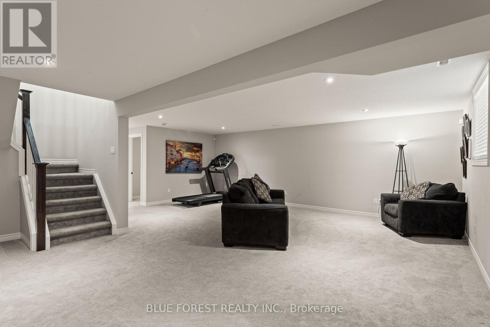 42 Hickory Lane, St. Thomas, ON - Indoor