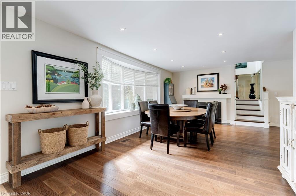 4391 Lakeshore Road, Burlington, ON