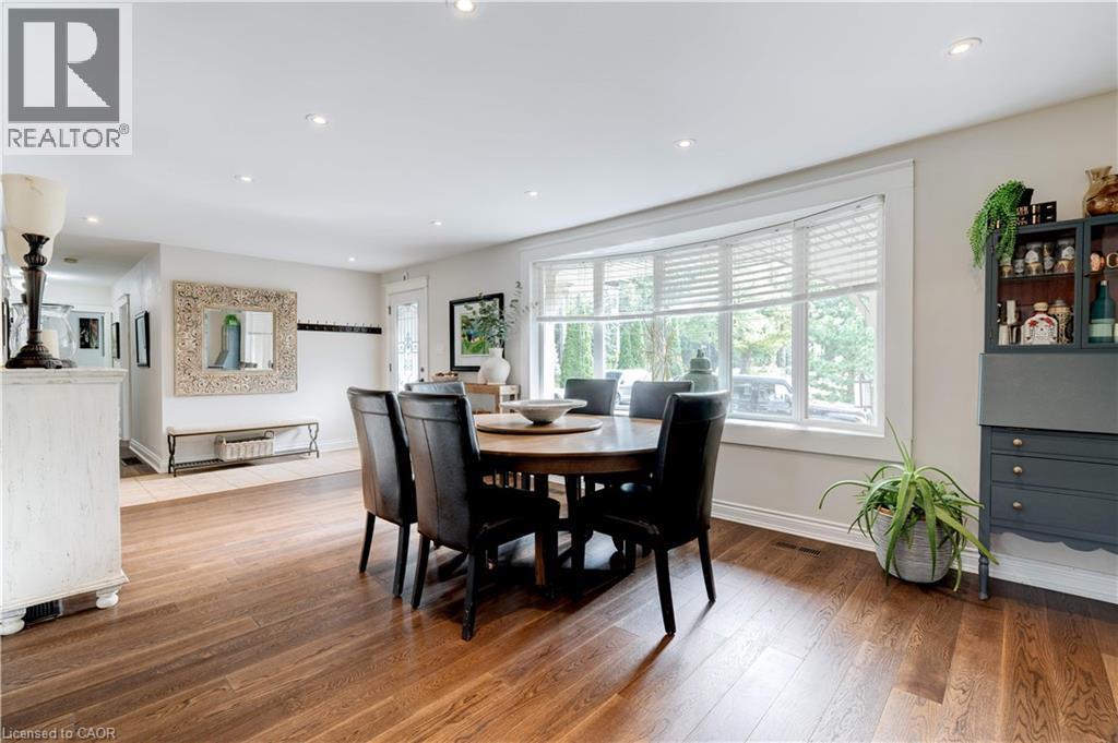 4391 Lakeshore Road, Burlington, ON