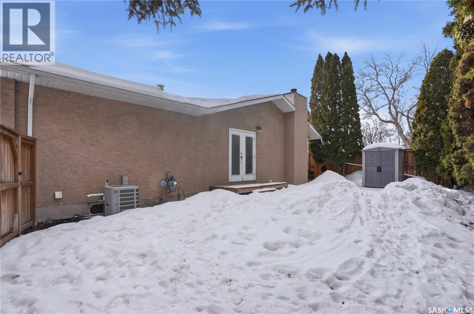 154 Candle Crescent, Saskatoon, SK - Outdoor