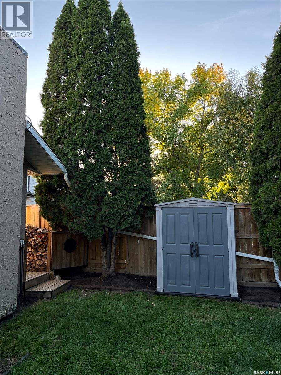 154 Candle Crescent, Saskatoon, SK - Outdoor