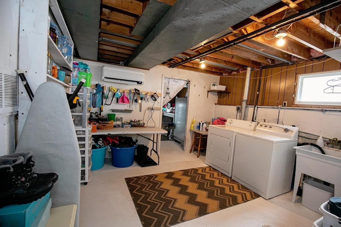 255 Victoria Street E, Amherst, NS