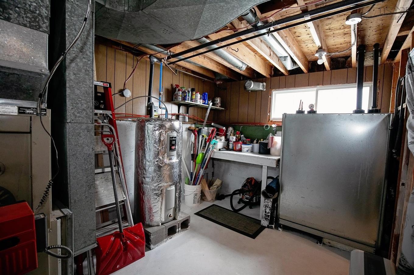 255 Victoria Street E, Amherst, NS