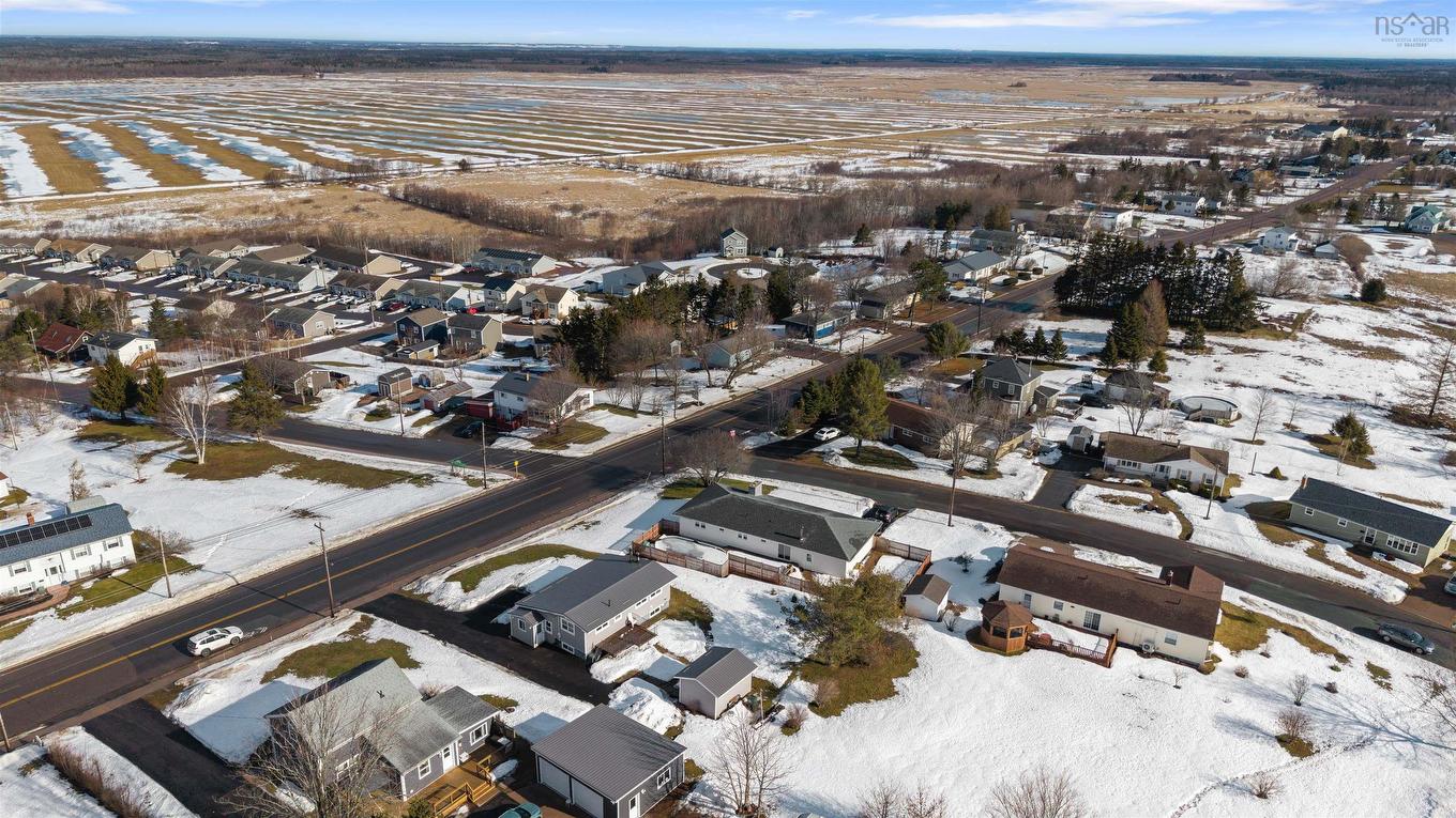 255 Victoria Street E, Amherst, NS