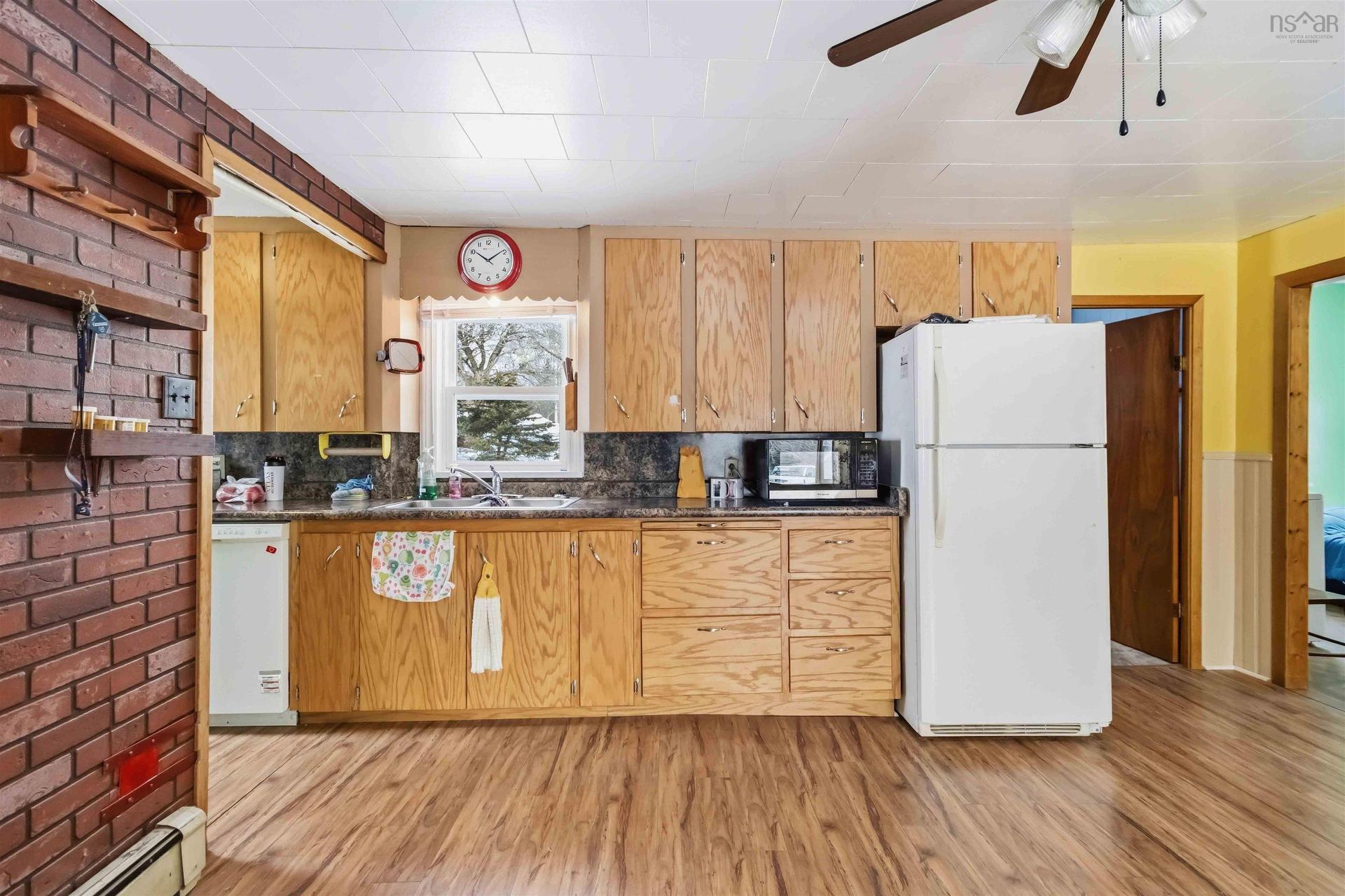 67 Croft Avenue, Crescent Beach, NS