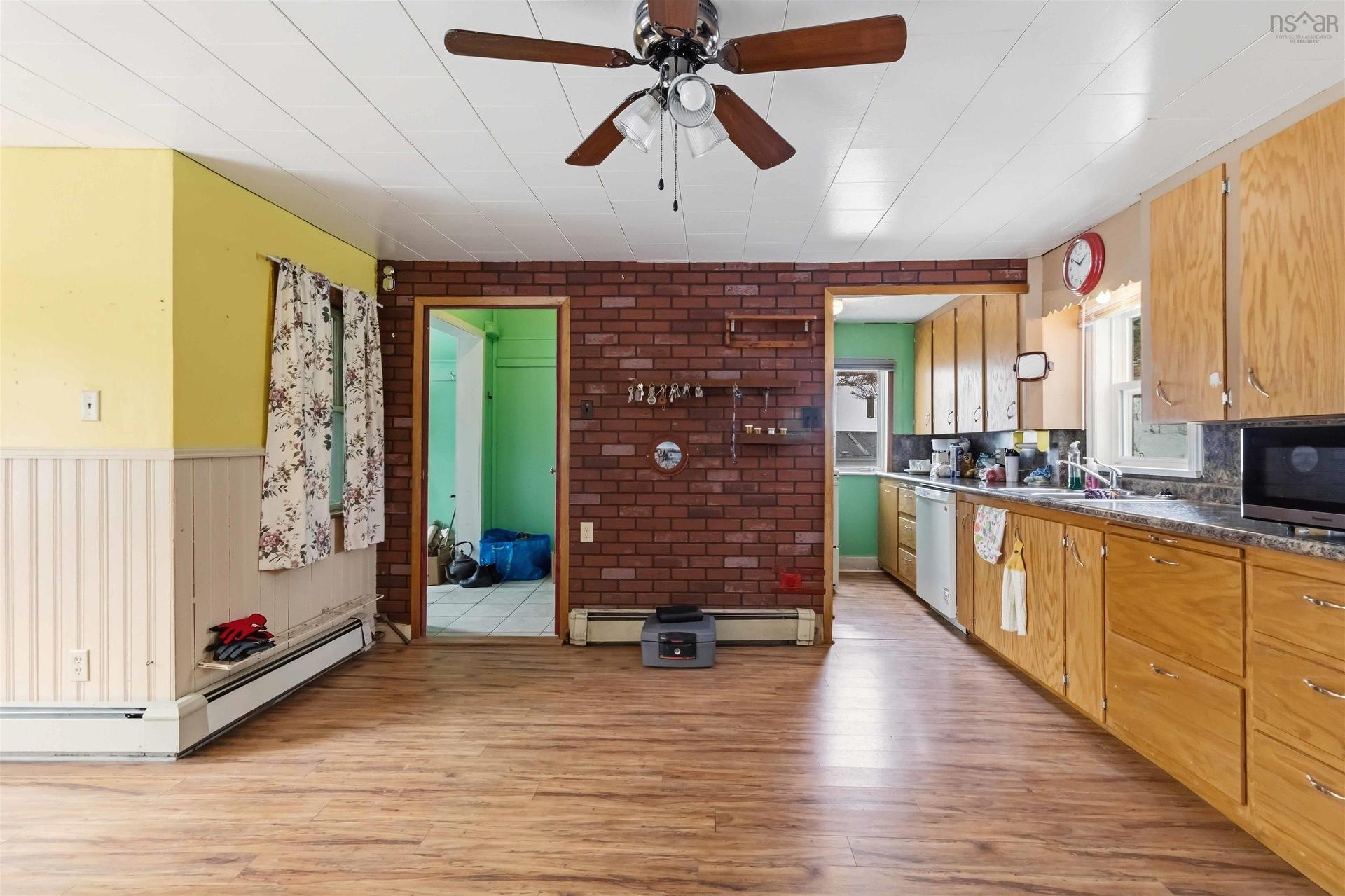 67 Croft Avenue, Crescent Beach, NS