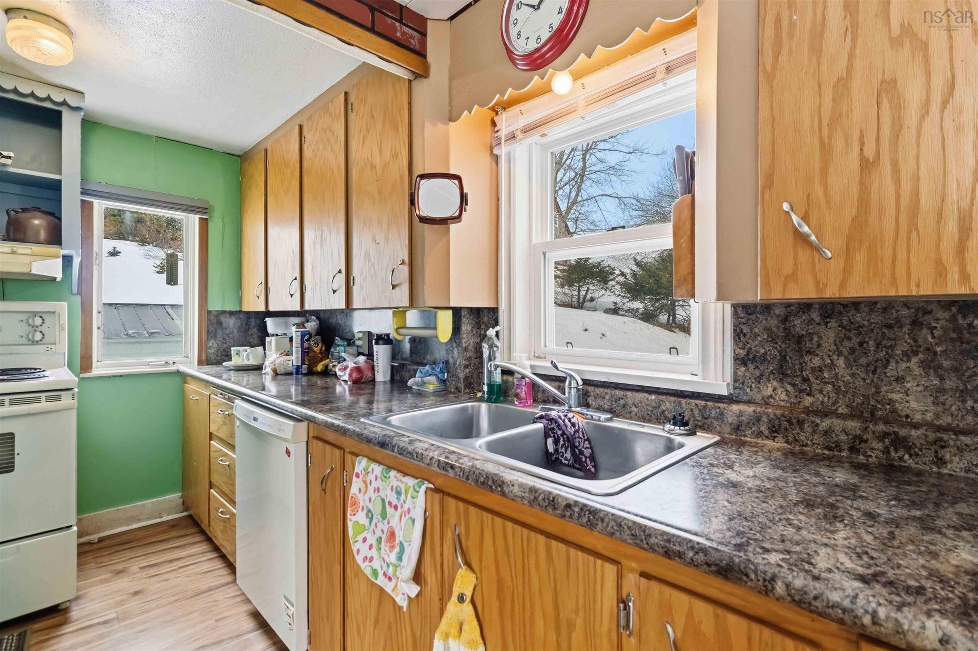 67 Croft Avenue, Crescent Beach, NS