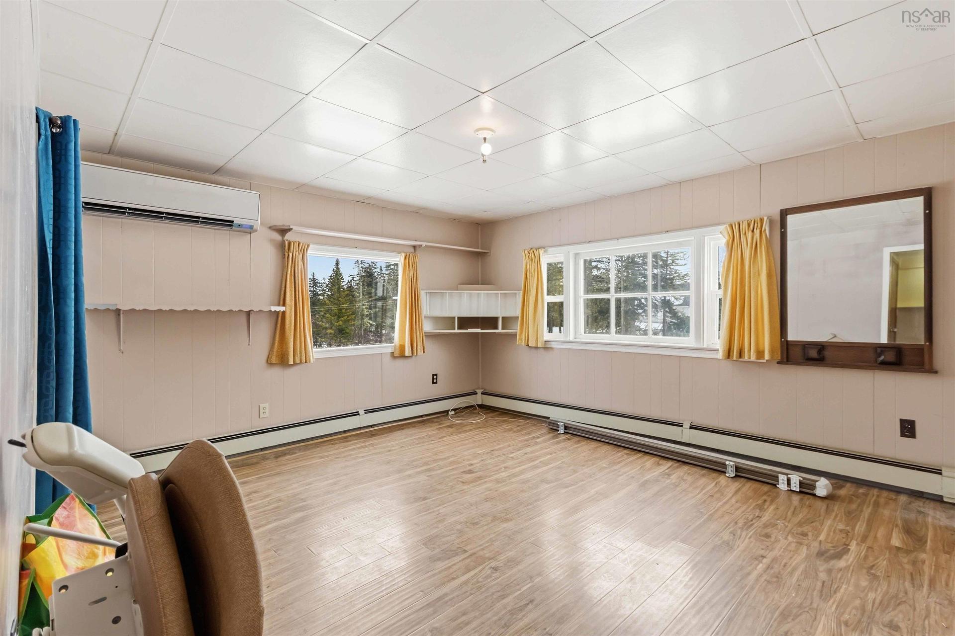 67 Croft Avenue, Crescent Beach, NS