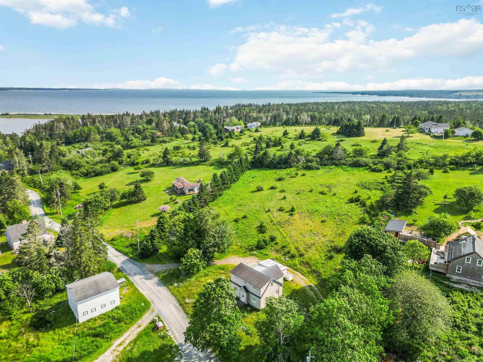 67 Croft Avenue, Crescent Beach, NS