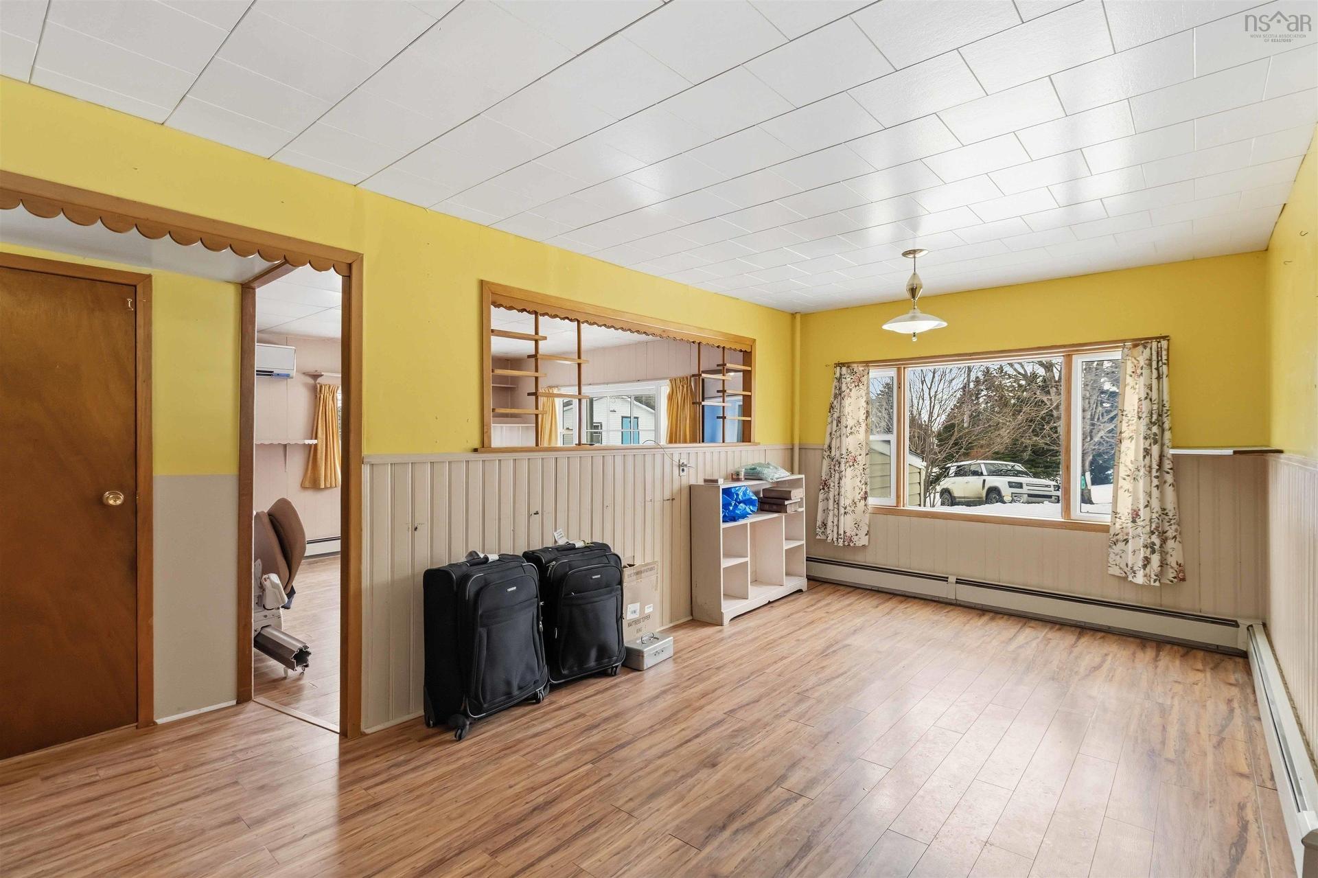 67 Croft Avenue, Crescent Beach, NS