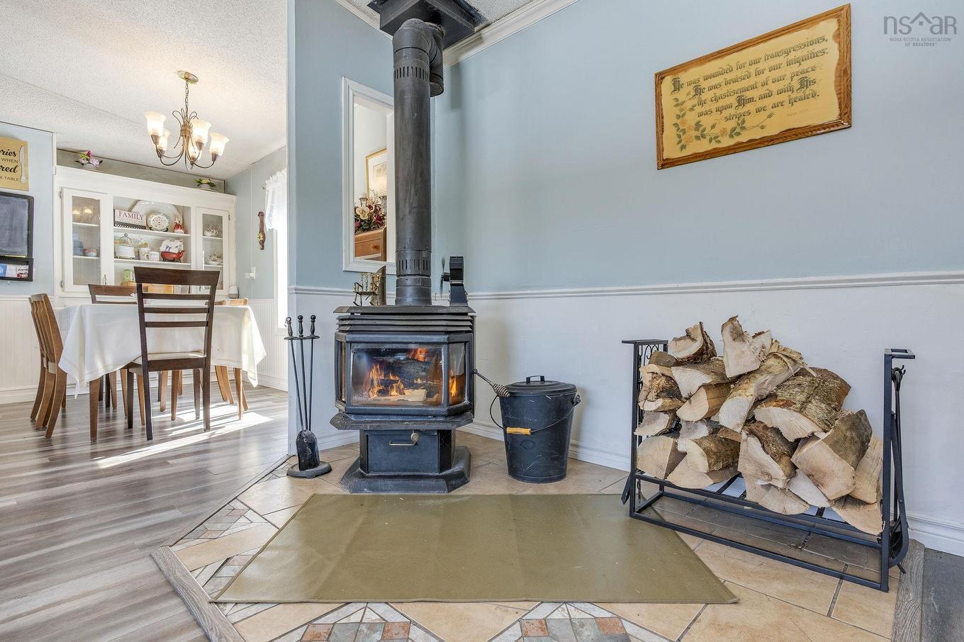 1880 Virginia Road, West Springhill, NS