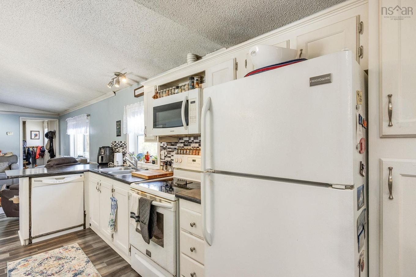 1880 Virginia Road, West Springhill, NS