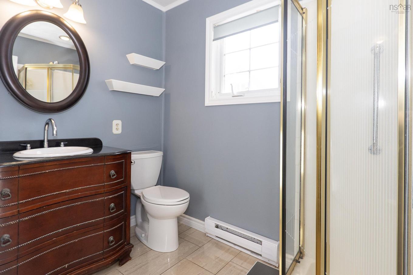 193A Victoria Street E, Amherst, NS - Indoor Photo Showing Bathroom