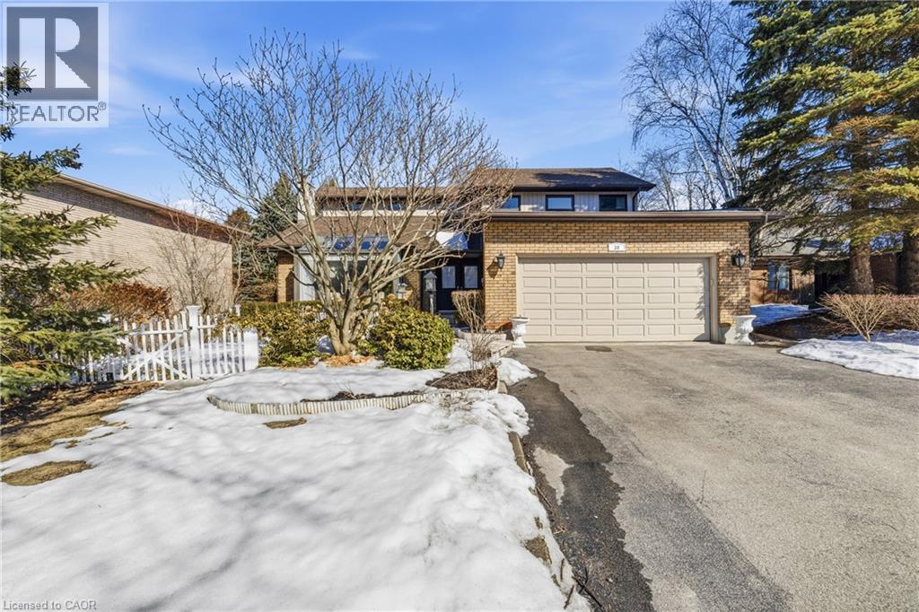 39 Templer Drive, Ancaster, ON - Outdoor