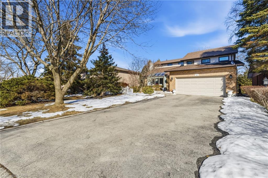39 Templer Drive, Ancaster, ON - Outdoor