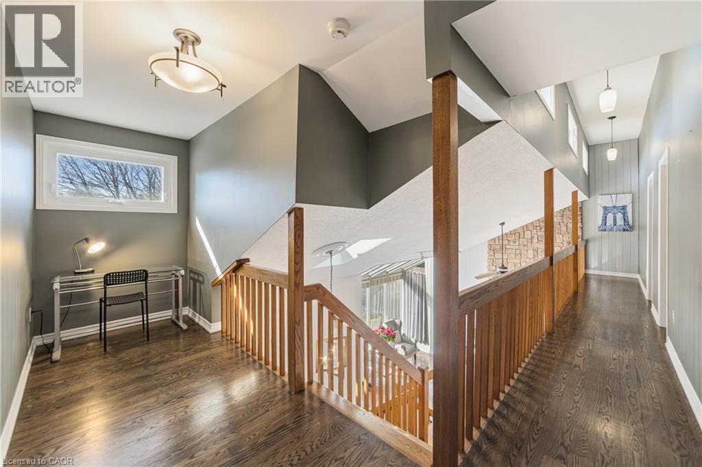 39 Templer Drive, Ancaster, ON - Indoor Photo Showing Other Room