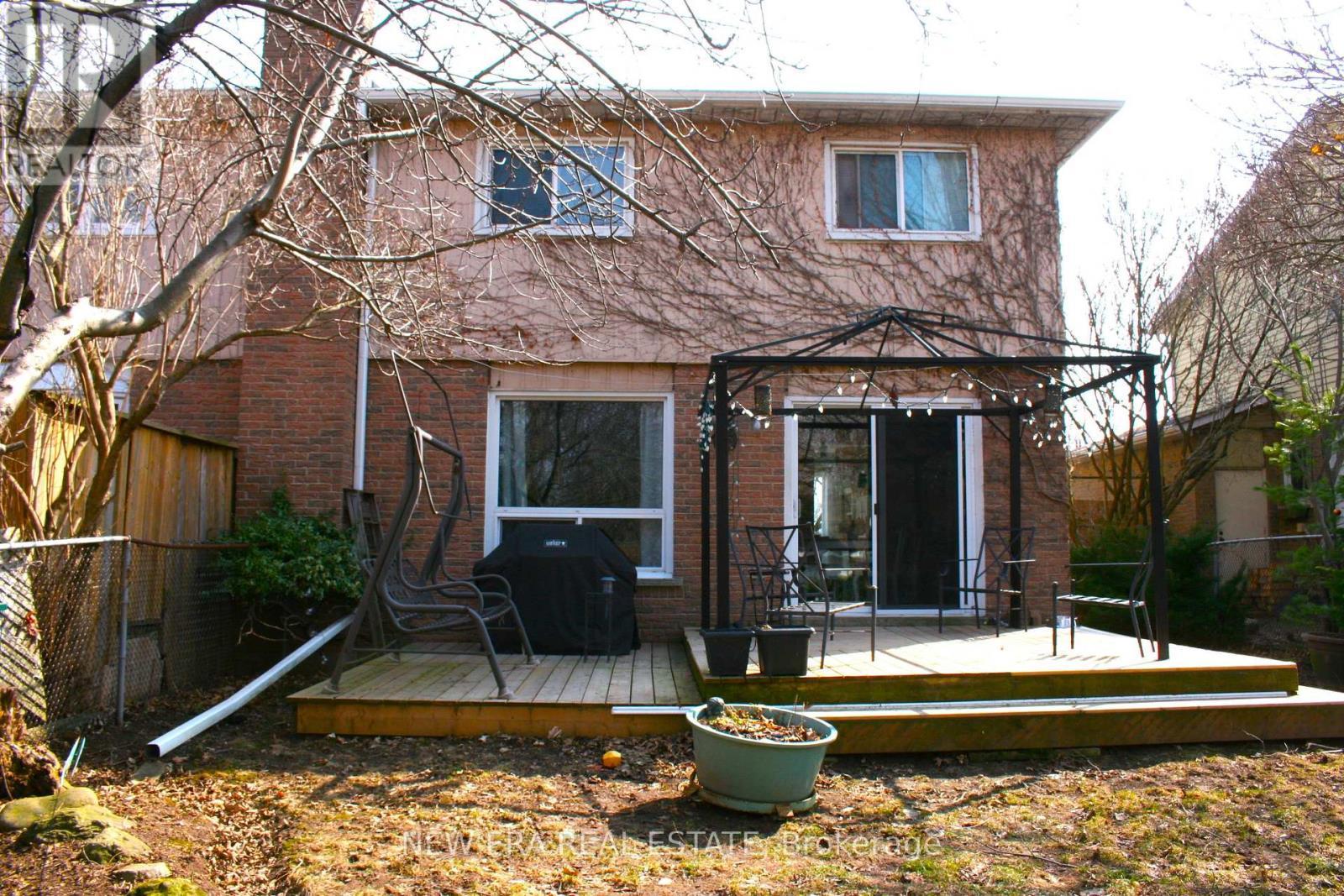 3103 Autumn Hill Crescent, Burlington, ON - Outdoor With Deck Patio Veranda