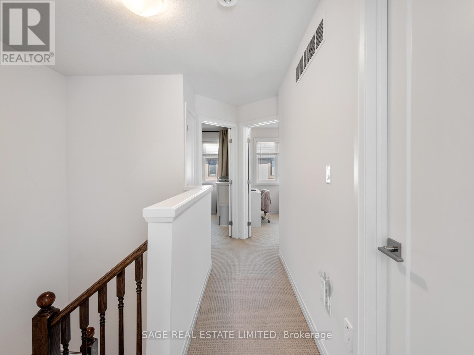 4 Could Lane, Hamilton, ON - Indoor Photo Showing Other Room