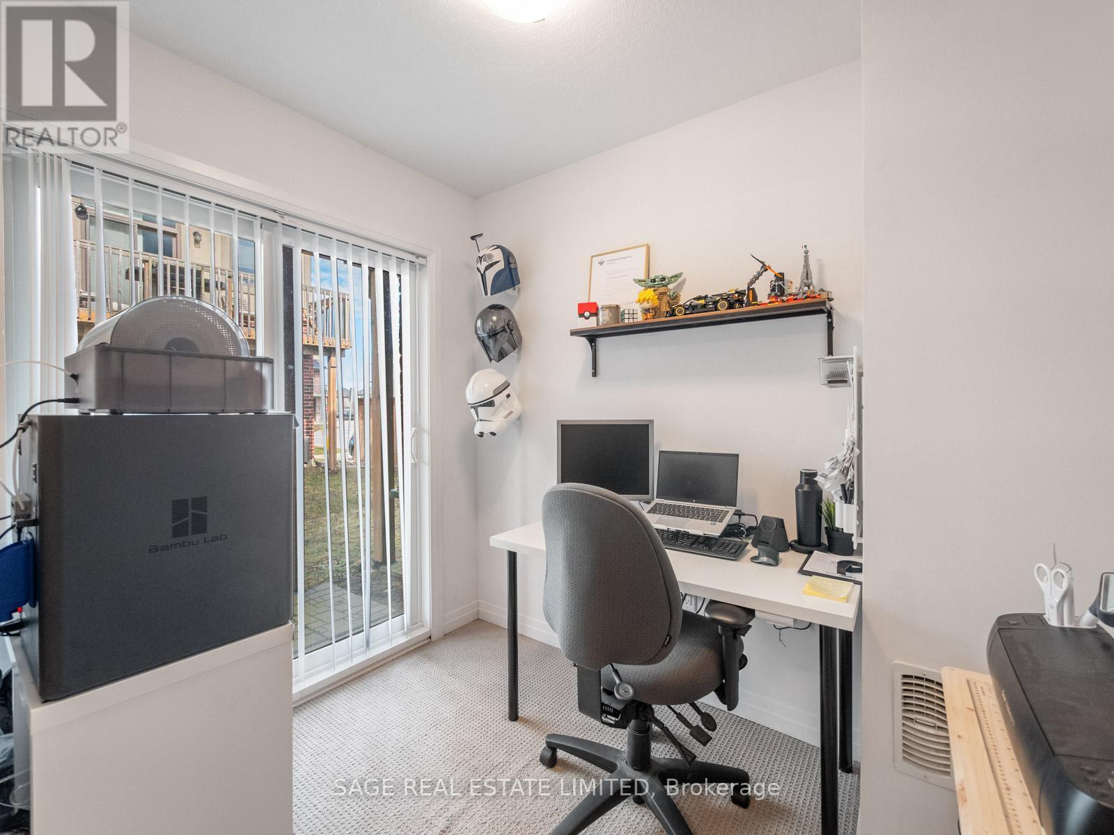 4 Could Lane, Hamilton, ON - Indoor Photo Showing Office