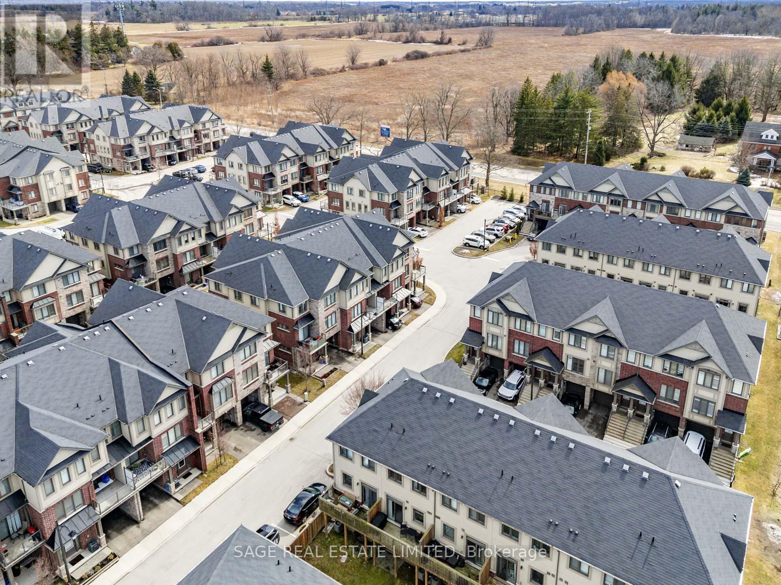 4 Could Lane, Hamilton, ON - Outdoor With View