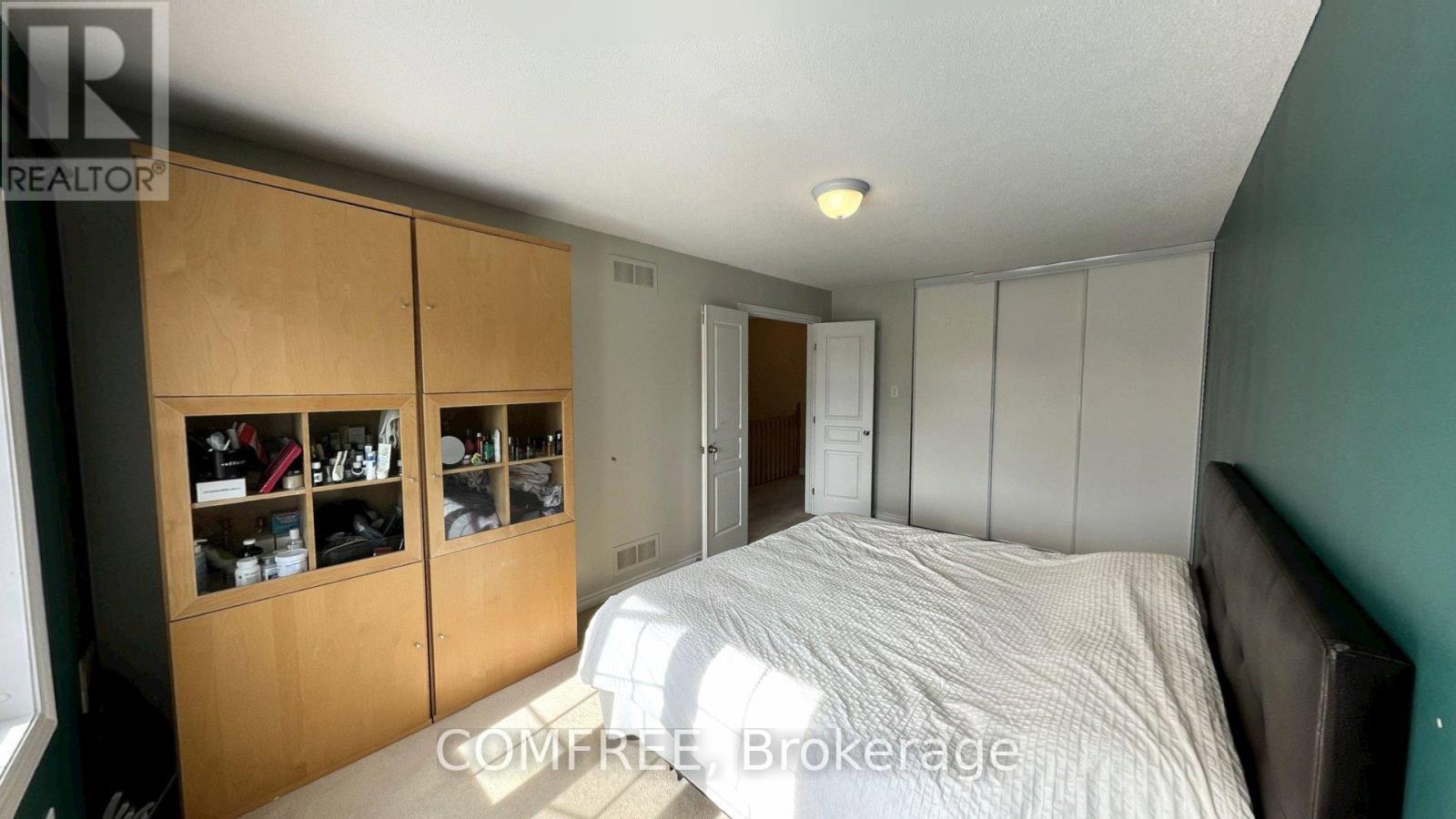 294 Waymark Crescent, Ottawa, ON - Indoor Photo Showing Bedroom