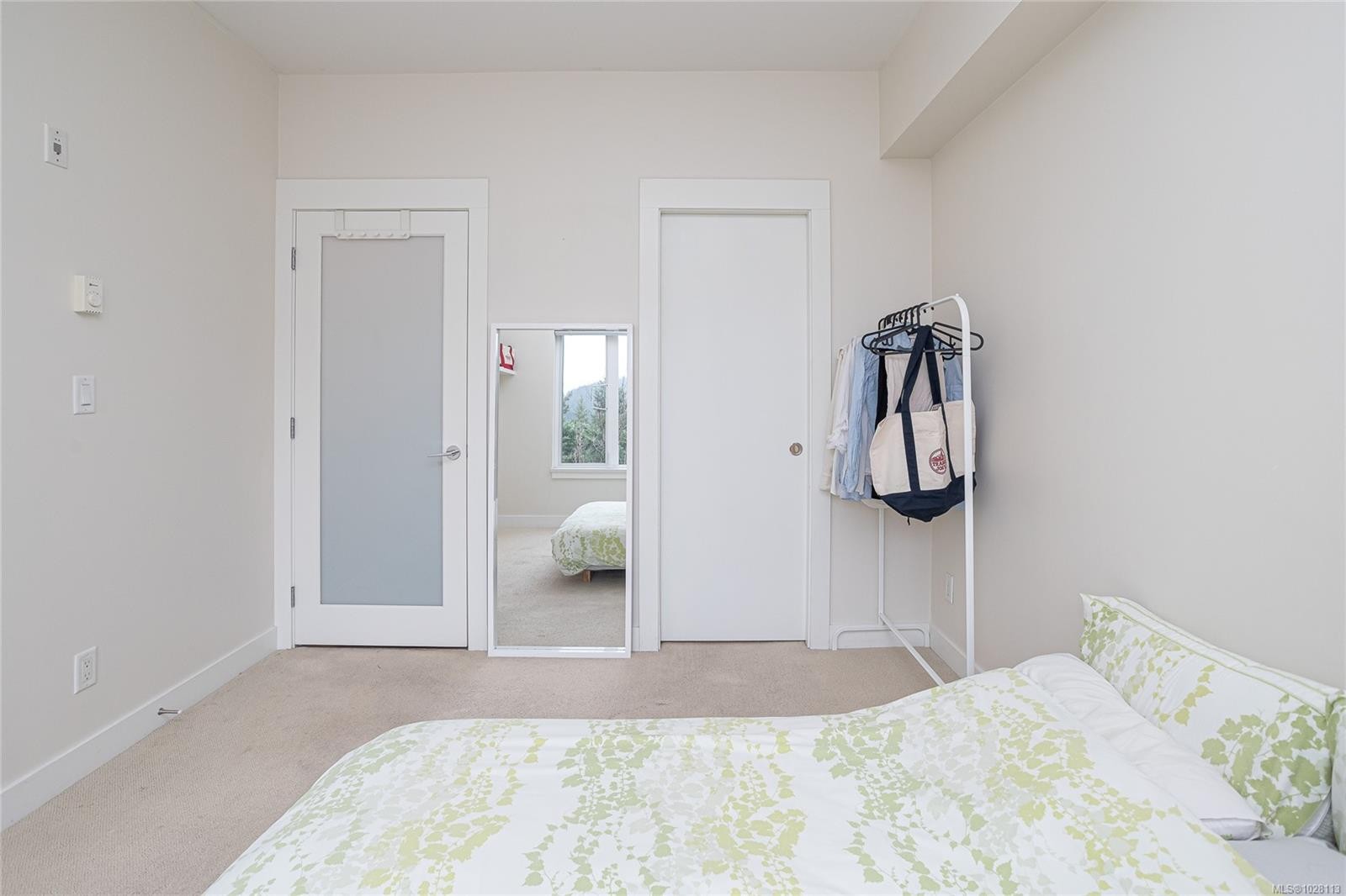 308-286 Wilfert Rd, View Royal, BC - Indoor Photo Showing Bedroom