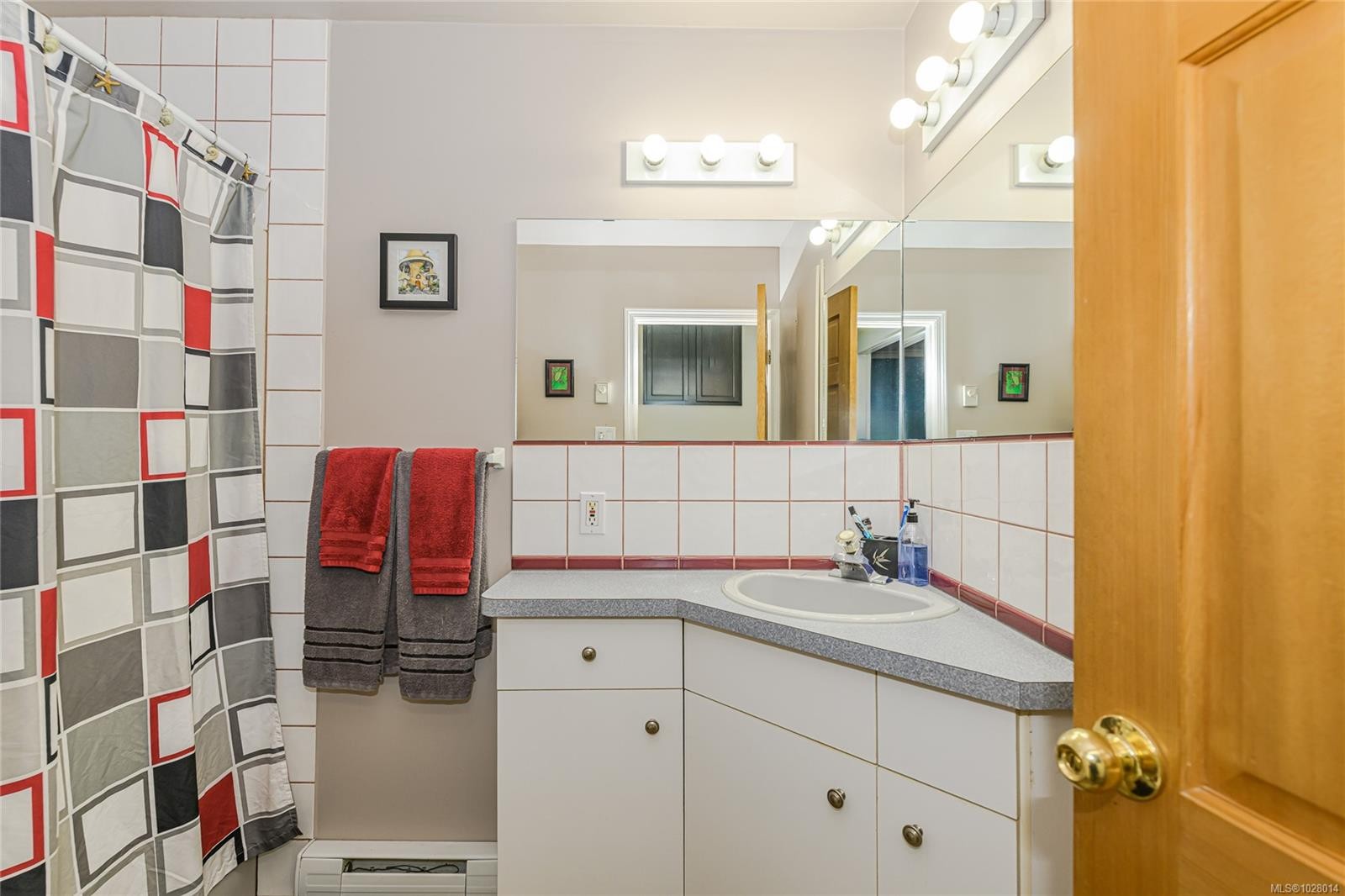 460 Bundock Ave, Duncan, BC