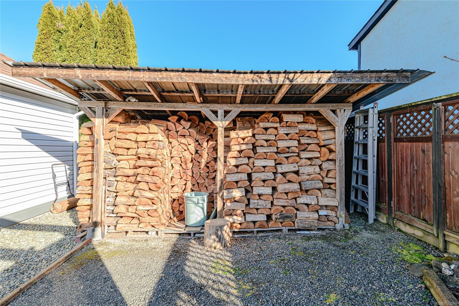 460 Bundock Ave, Duncan, BC