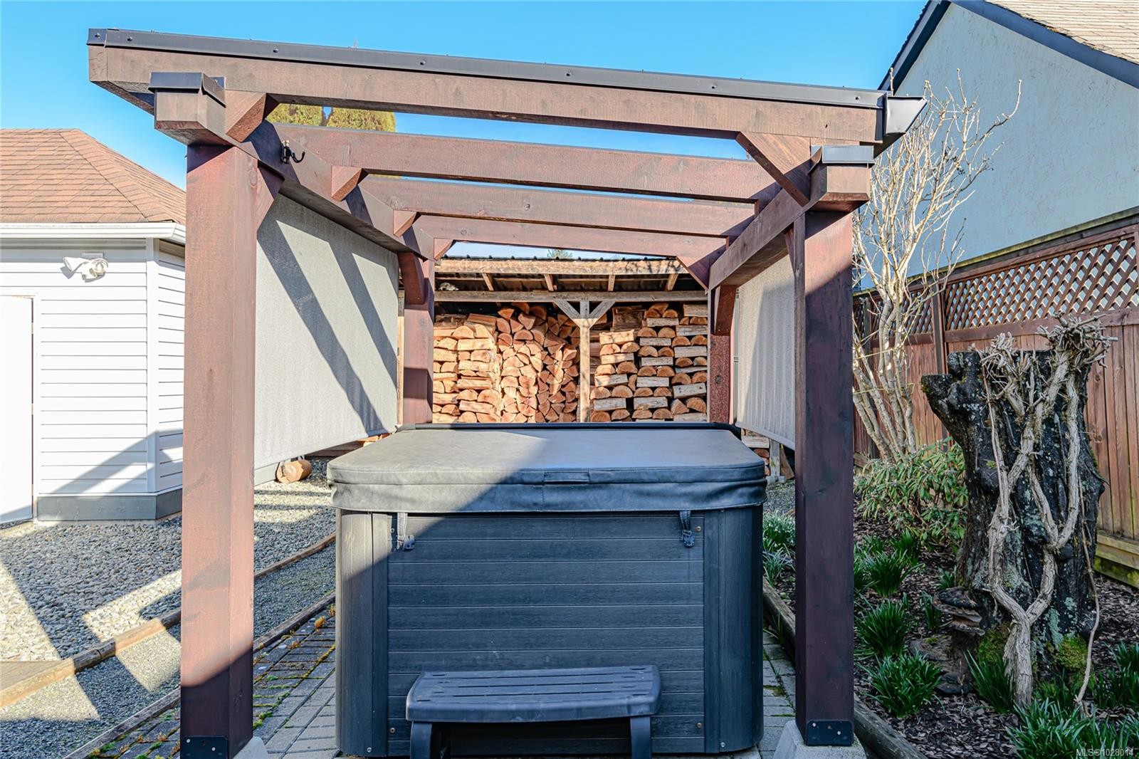 460 Bundock Ave, Duncan, BC