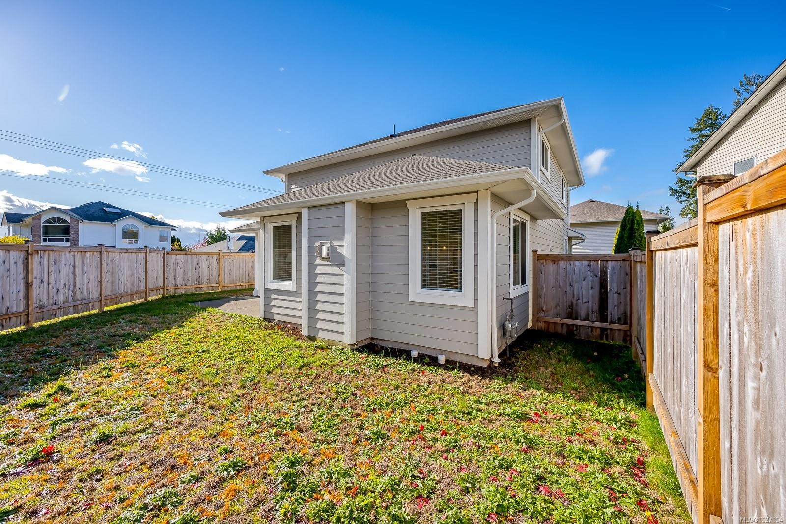 499 Torrence Rd, Comox, BC