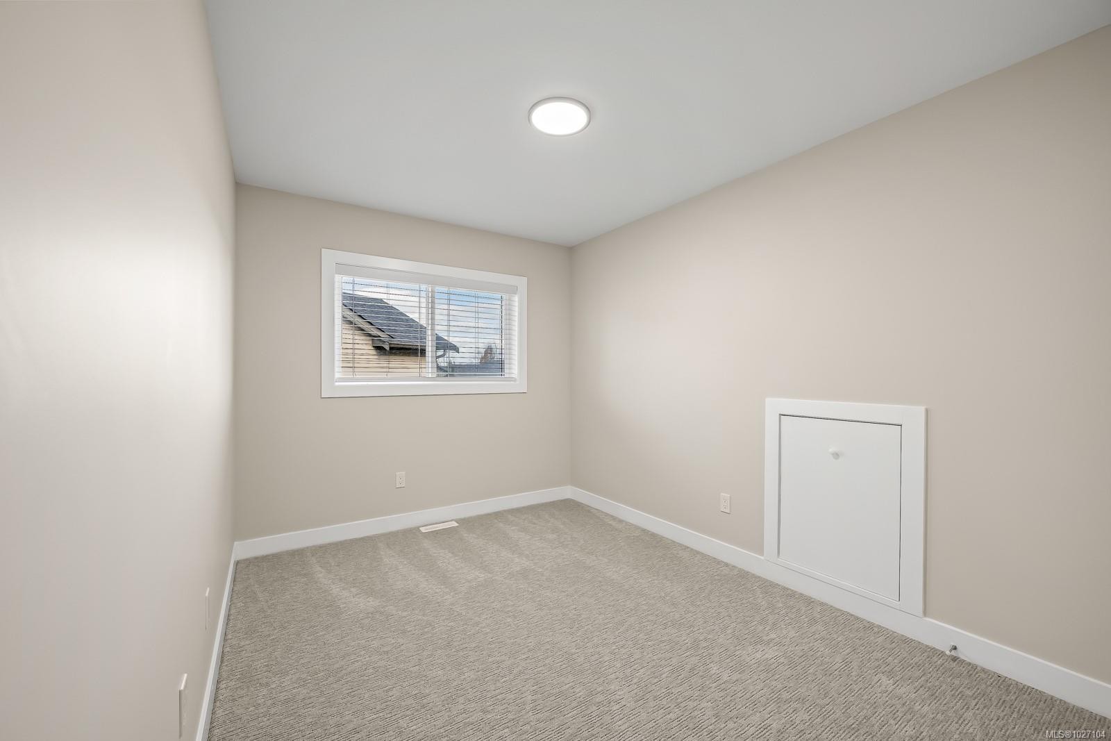 499 Torrence Rd, Comox, BC